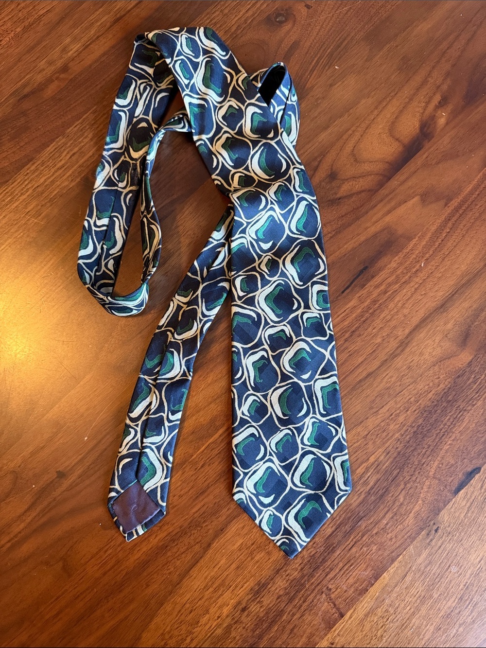 Gorgio Armani - Men's Patterned Blue & Green Silk Tie
